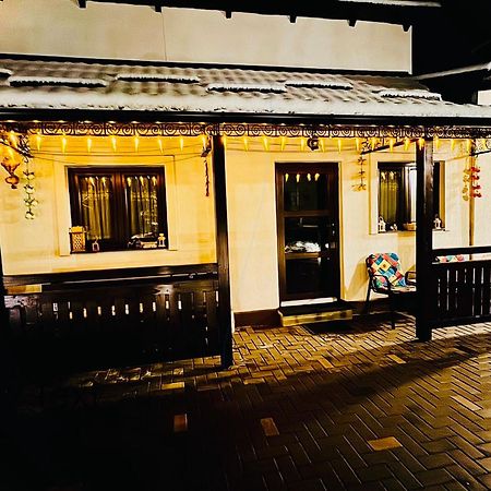 R&B Guest House Câmpulung Moldovenesc Dış mekan fotoğraf