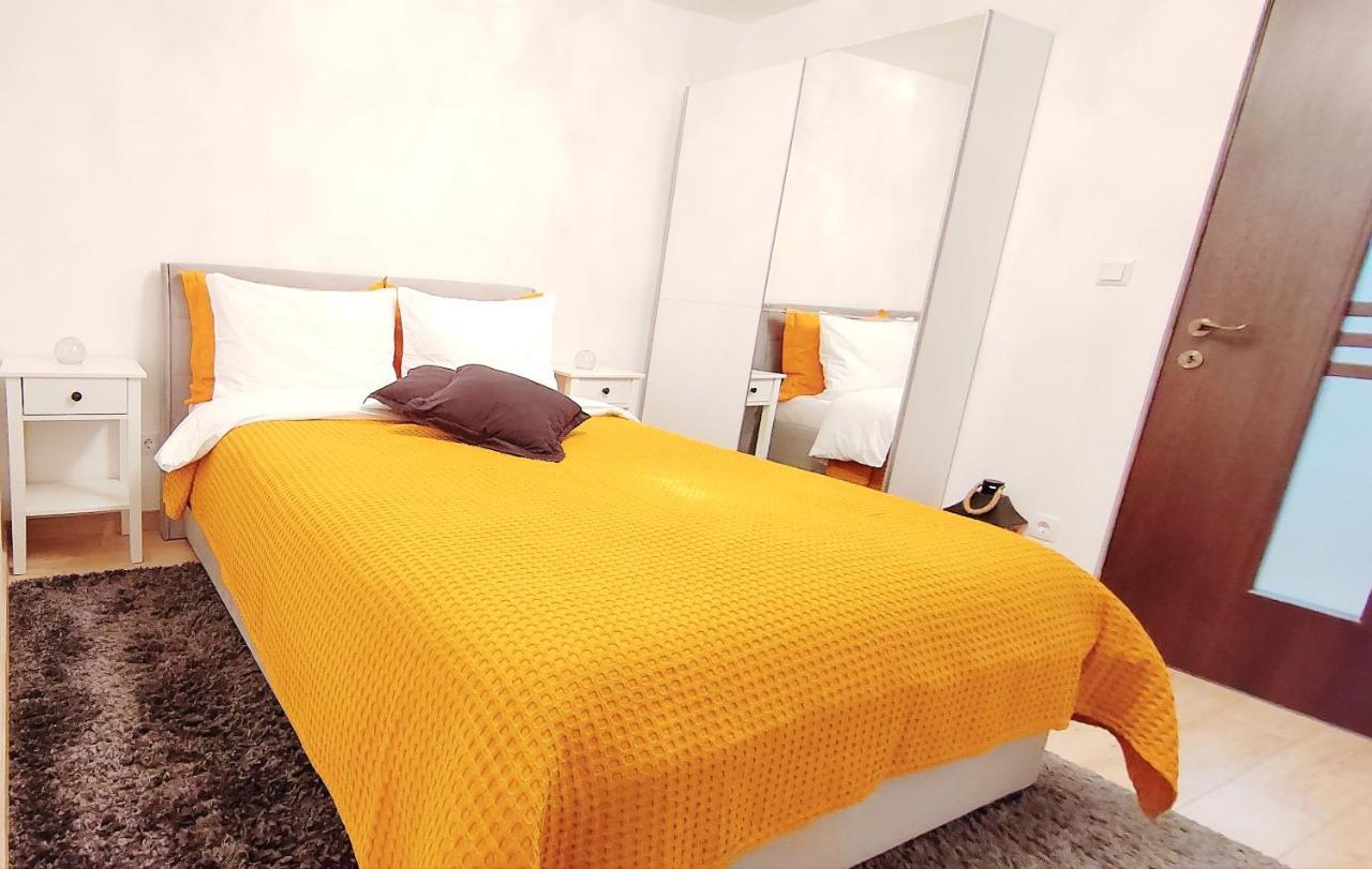 R&B Guest House Câmpulung Moldovenesc Dış mekan fotoğraf